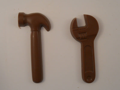 Moule à chocolat Métier - Outils menuisier, scie, pince, marteau, clé à molette - Bouchée (B-O24)