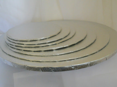 Plateau de carton rond 12" x 1/2" argent **ATTENTION ** ramassage en magasin seulement