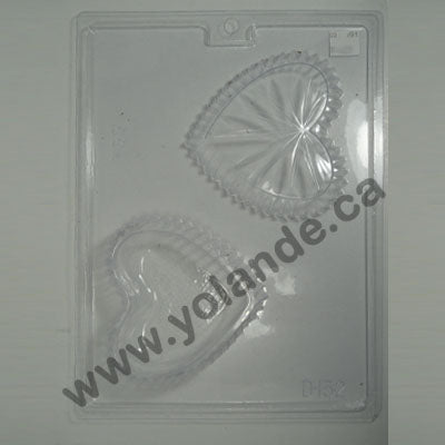 Moule à chocolat St-Valentin - Coffre en forme Coeur (D-V132)