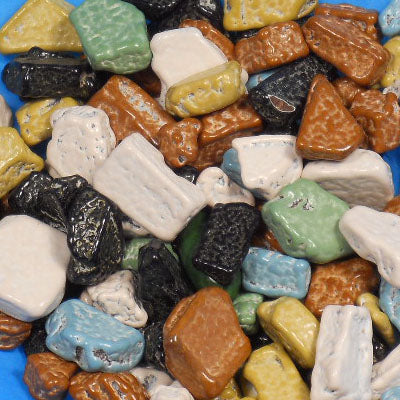 Bonbon en forme de roche en chocolat