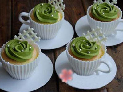 Moule silicone pour faire des petits gâteaux (cup cake) (Kine)